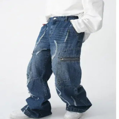 Black Plus Size Loose Jeans worn by a model, featuring a relaxed fit for comfort and style.